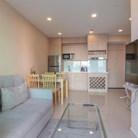 City Garden Tower By Pattaya Holiday Exteriör bild